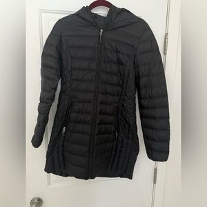 Women's Black Puffer Jacket